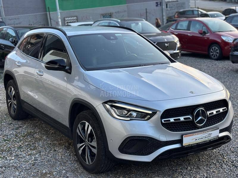 Mercedes Benz GLA 200 2.0