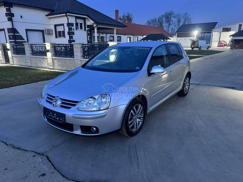 Volkswagen Golf 5 UNITED 4motion