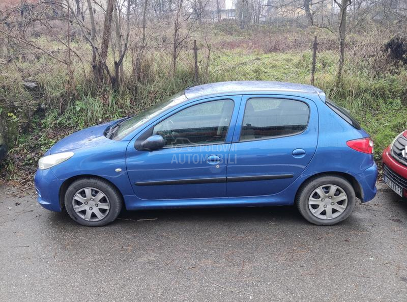 Peugeot 206 plus 1.4