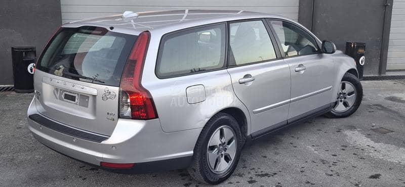 Volvo V50 1.6