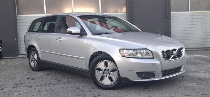 Volvo V50 1.6