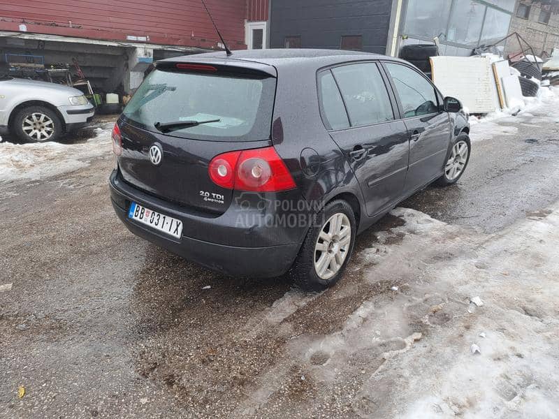 Volkswagen Golf 5 