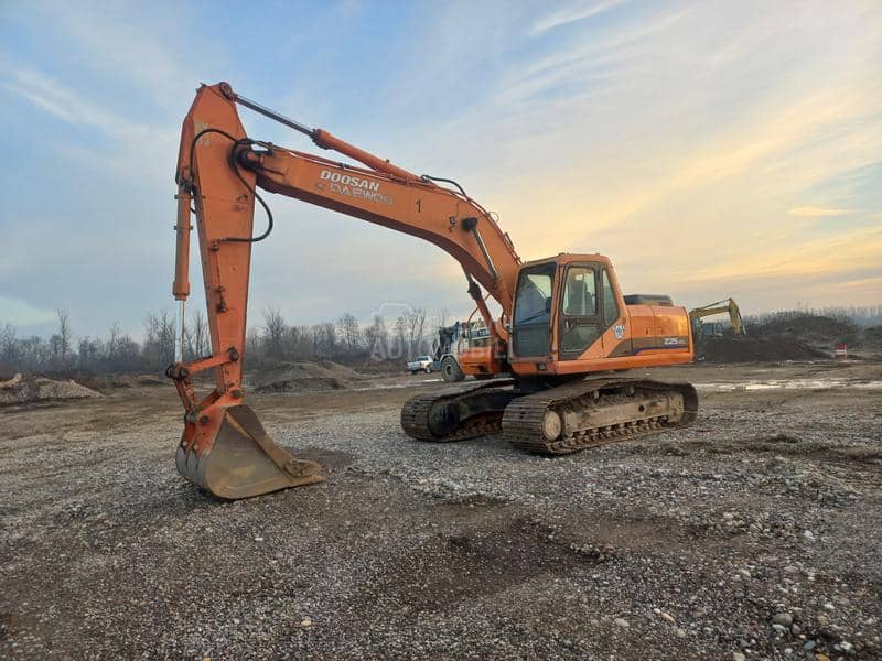 Doosan 225 lc