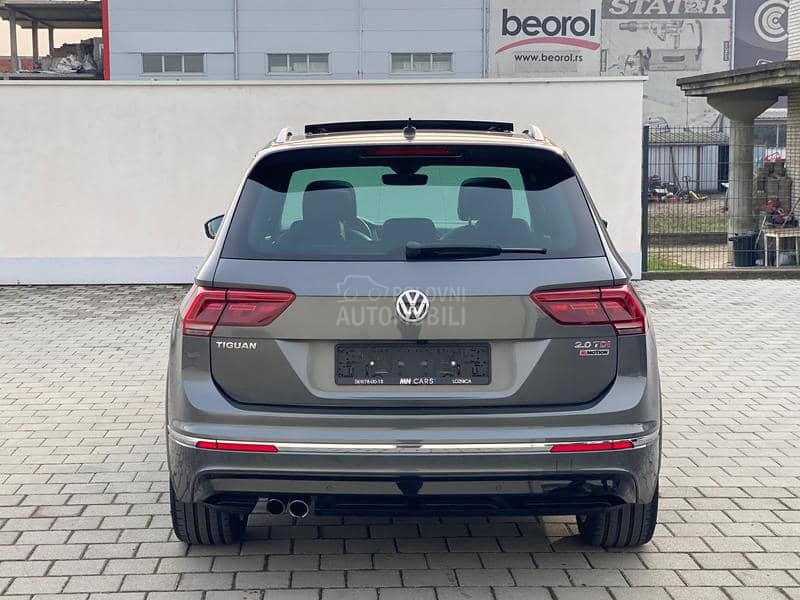 Volkswagen Tiguan R-LINE 4x4 DSG CH