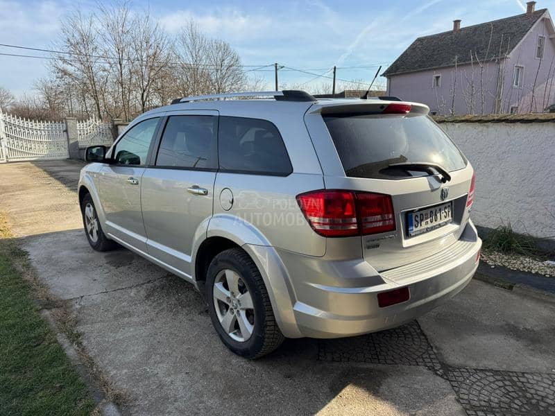 Dodge Journey 