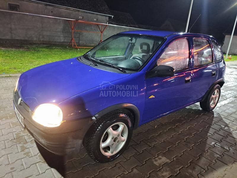 Opel Corsa B 