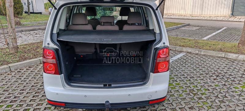 Volkswagen Touran 2.0 TDI  D.S.G.