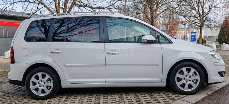 Volkswagen Touran 2.0 TDI  D.S.G.