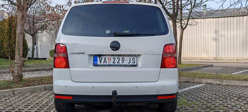 Volkswagen Touran 2.0 TDI  D.S.G.