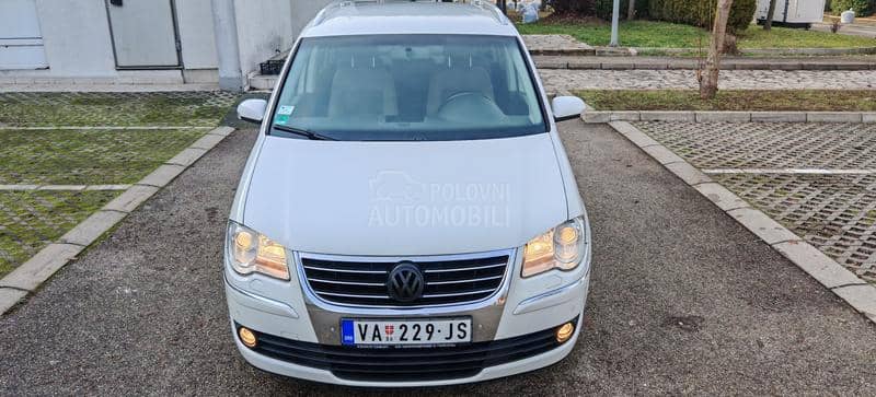 Volkswagen Touran 2.0 TDI  D.S.G.