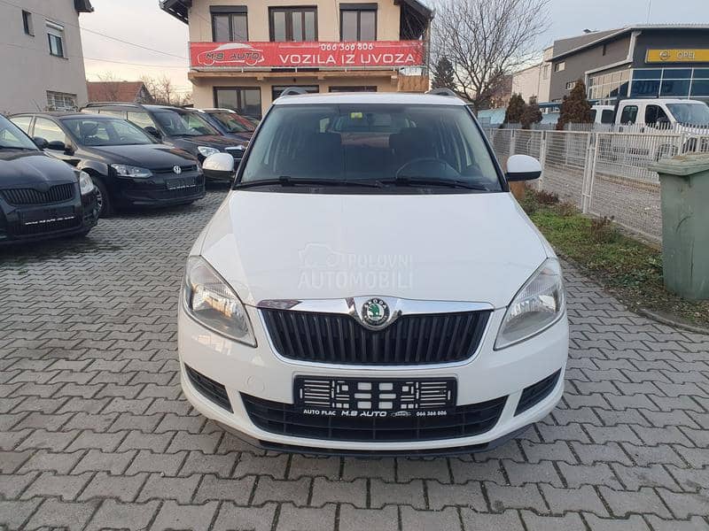 Škoda Fabia 1.2tsi V SERVlS/N0VA