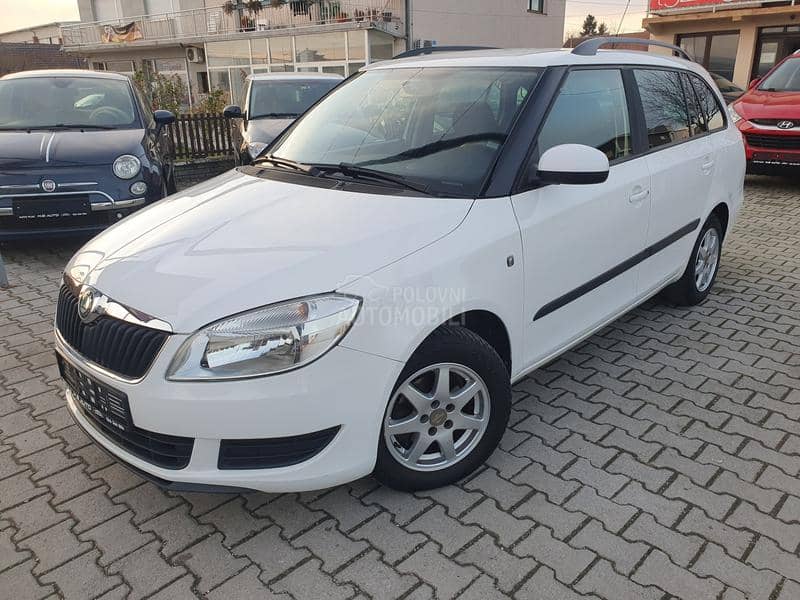 Škoda Fabia 1.2tsi V SERVlS/N0VA