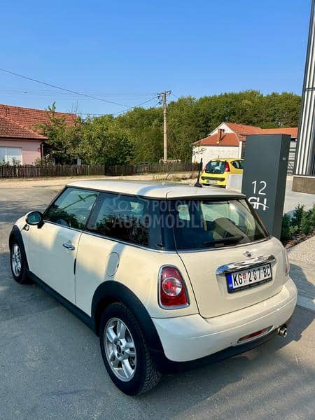 MINI One 1.6 Pepper Restyling