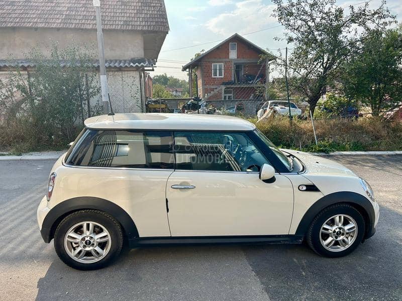 MINI One 1.6 Pepper Restyling