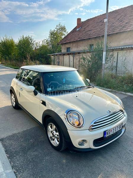 MINI One 1.6 Pepper Restyling