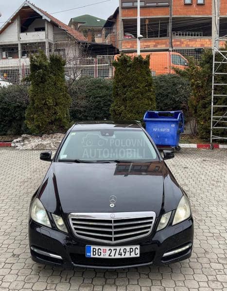 Mercedes Benz E 220 