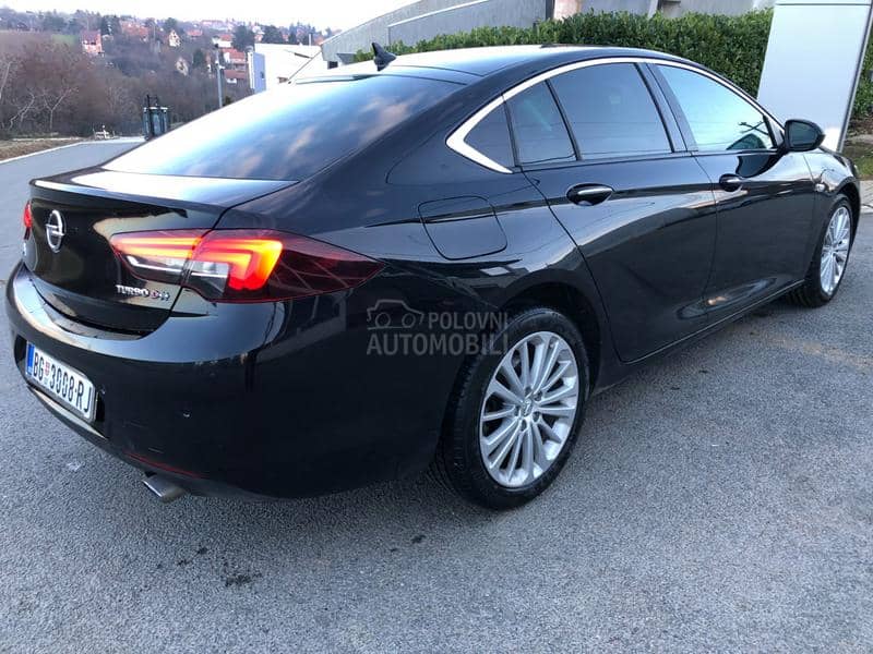 Opel Insignia 2,0CDT4X4 GRANDSPORT