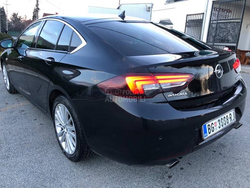 Opel Insignia 2,0CDT4X4 GRANDSPORT