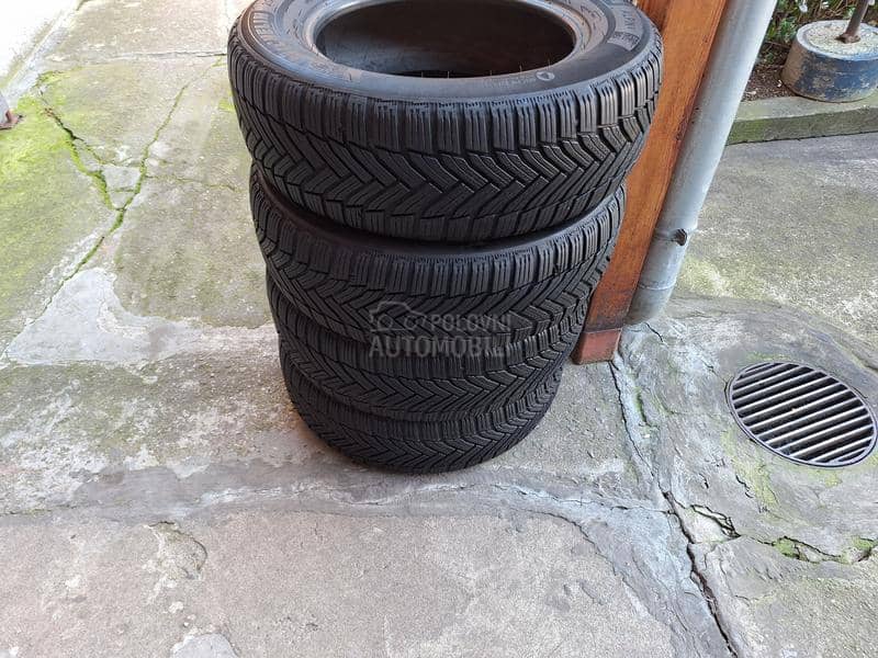 Michelin 205/60 R15 Zimska