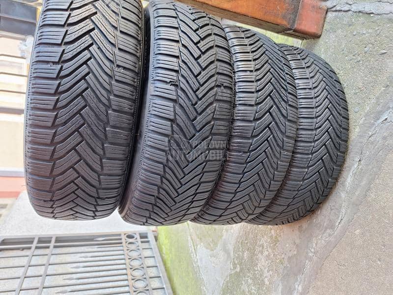 Michelin 205/60 R15 Zimska