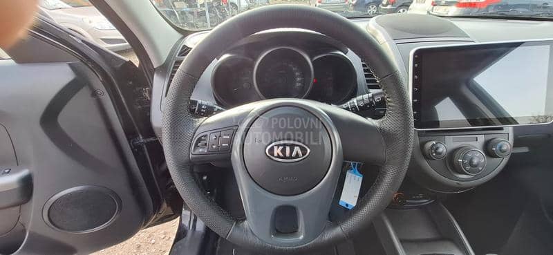 Kia Soul 1.6 BENC FUULL