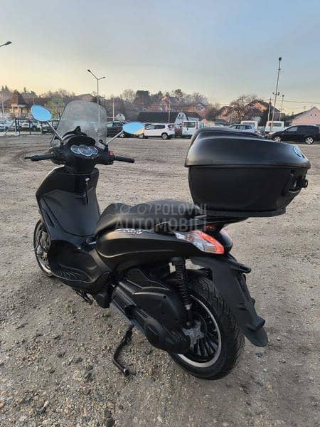 Piaggio Bervely