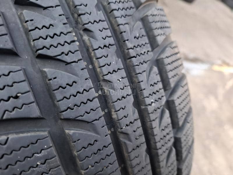 Tomket 205/60 R16 Zimska