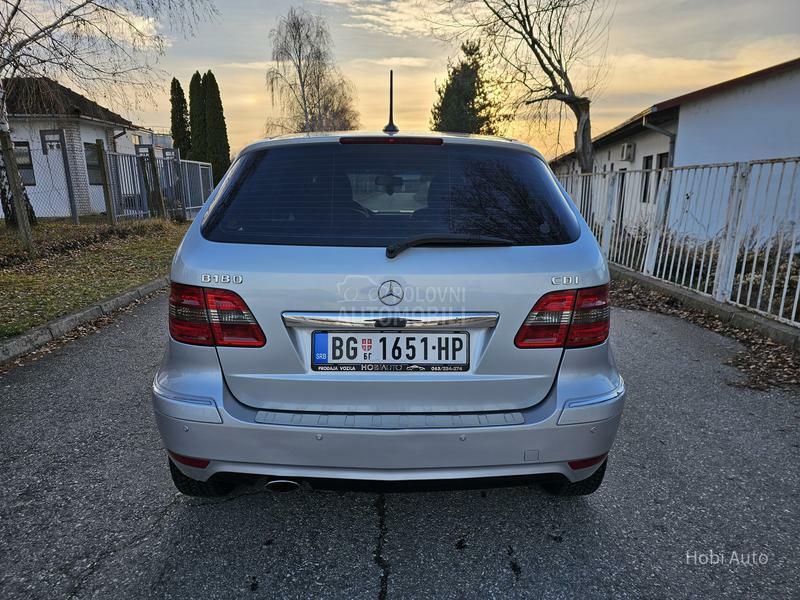 Mercedes Benz B 180 CDI CHROME RESTY