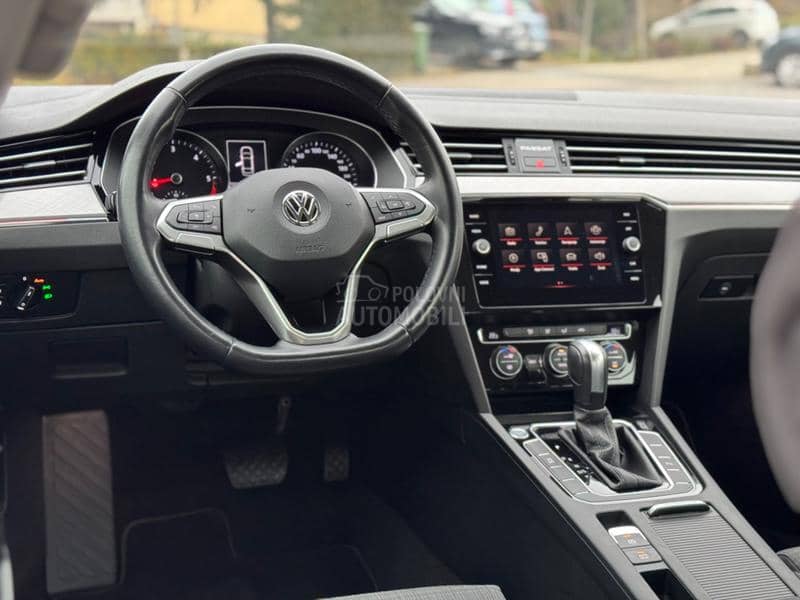 Volkswagen Passat B8 1.6 TDI DSG IQ LIGHT