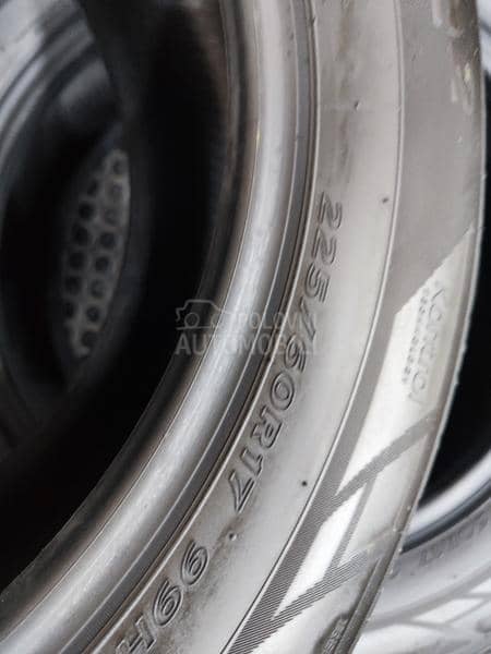 Hankook 225/60 R17 Letnja