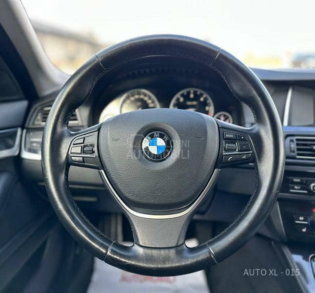 BMW 520 D AUT / XEN / NAV