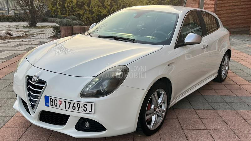 Alfa Romeo Giulietta 