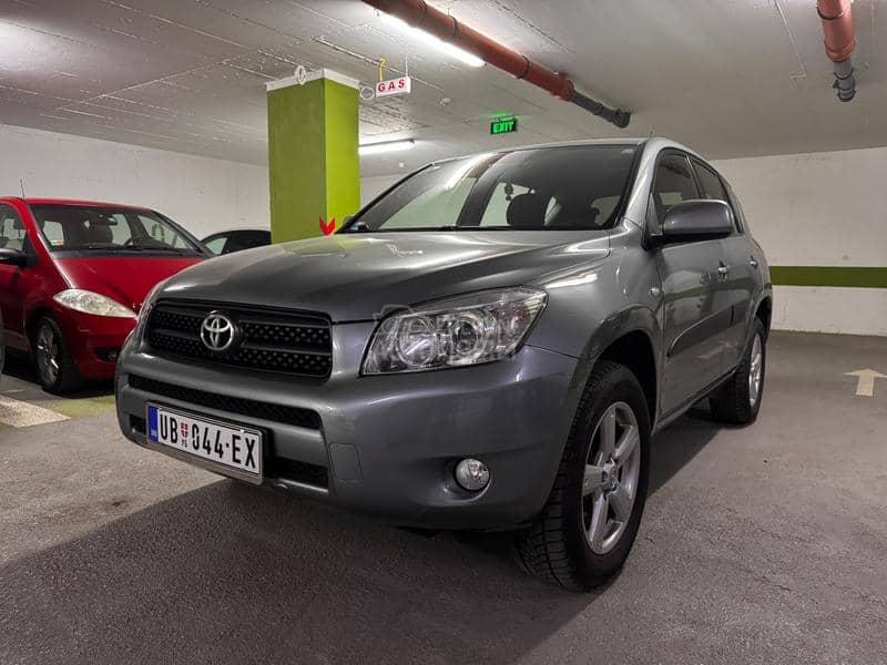 Toyota RAV 4 