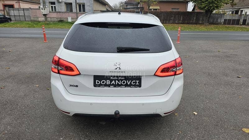 Peugeot 308 1.6 HDI 2xDVD.pano