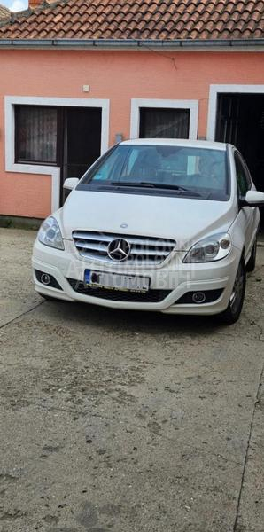 Mercedes Benz B 180 executive