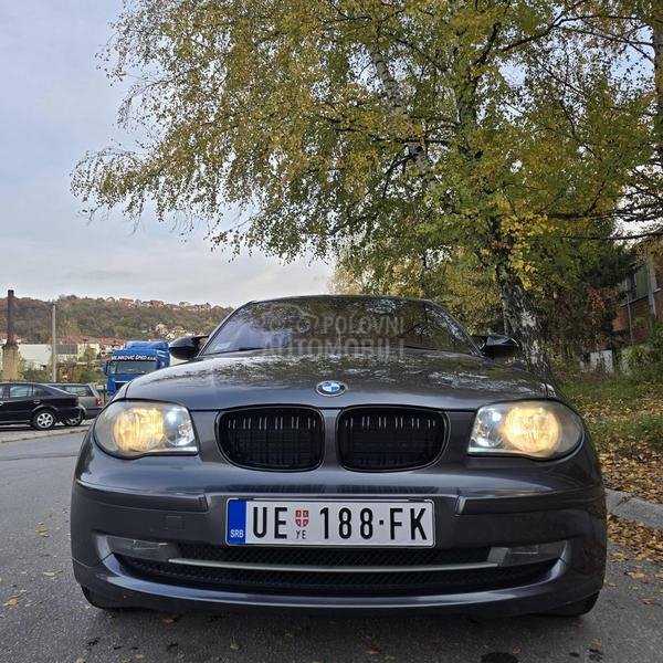 BMW 118 