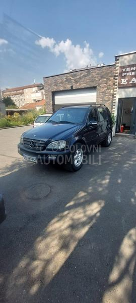 Mercedes Benz ML 270 Manuelni