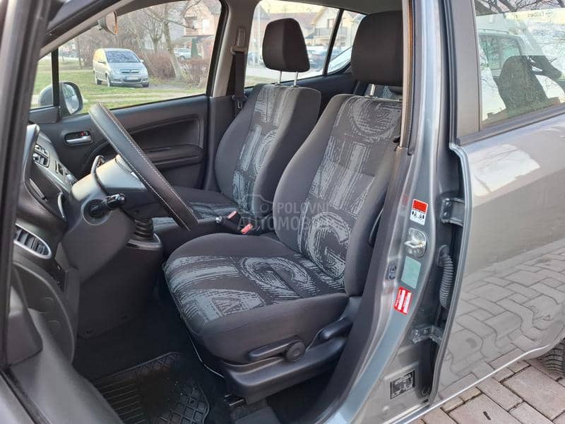 Opel Agila 1.0