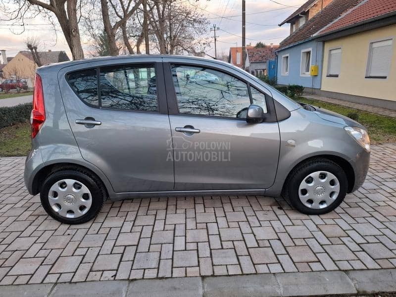 Opel Agila 1.0