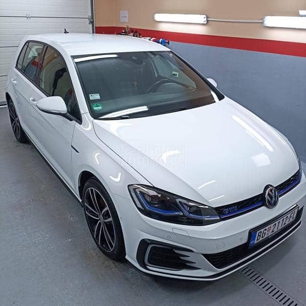 Volkswagen Golf 7 GTE