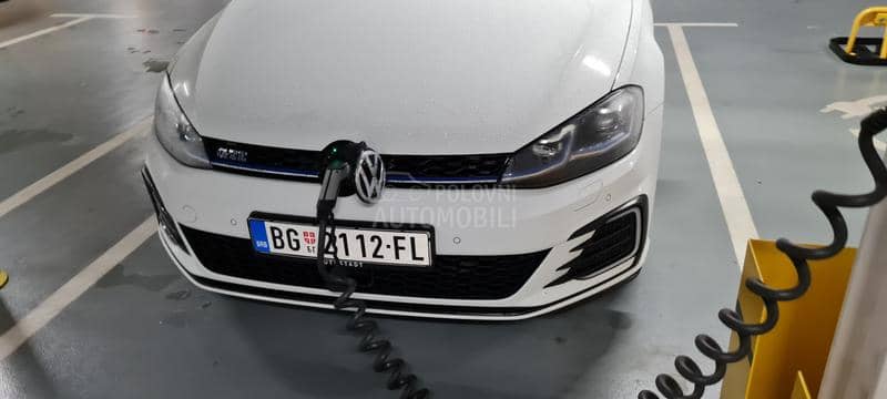 Volkswagen Golf 7 GTE