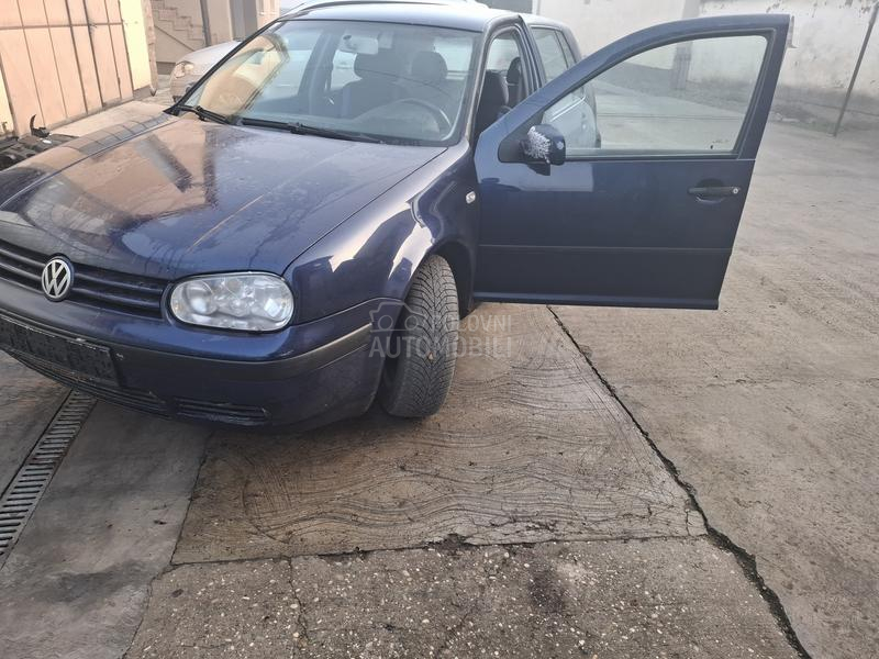 Delovi za Volkswagen Golf 4 4Motio 2003. god.