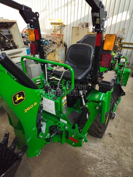 John Deere 1025r