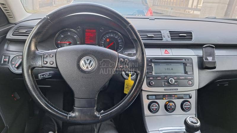 Volkswagen Passat B6 1.9 TDI/HIGLINE