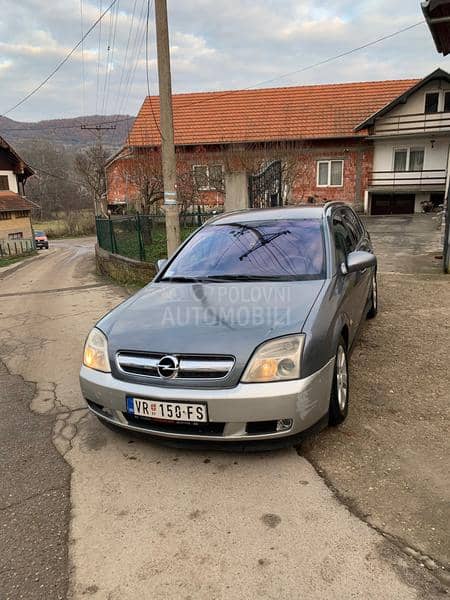 Opel Signum 1.9 cdti