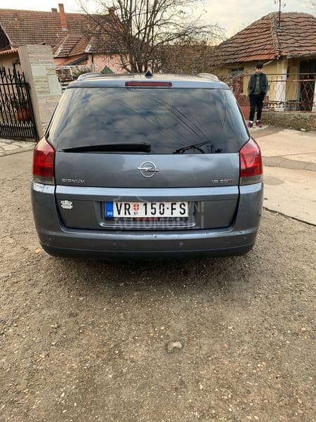 Opel Signum 1.9 cdti