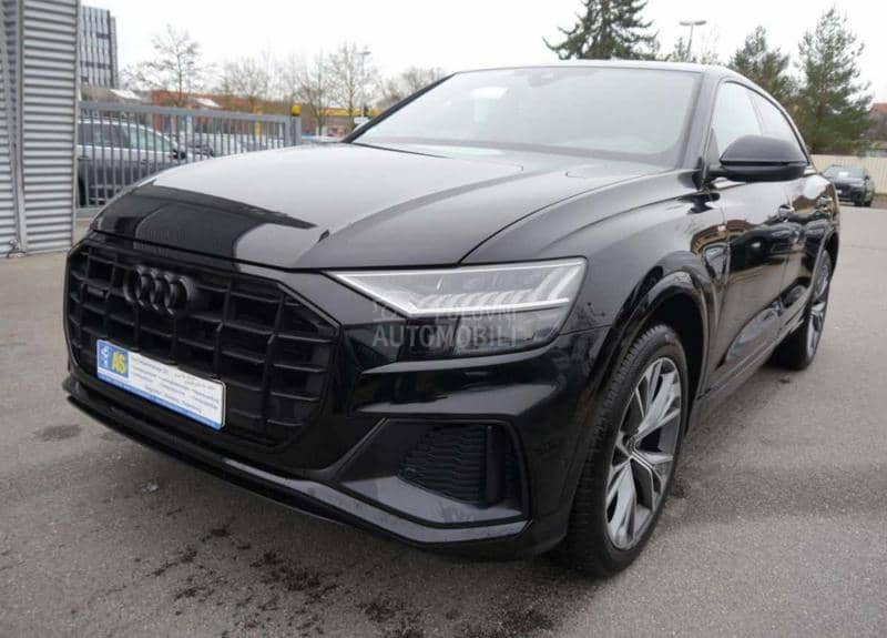 Audi Q8 SLINE/MHYB/PANO