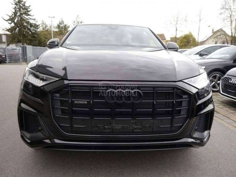 Audi Q8 SLINE/MHYB/PANO