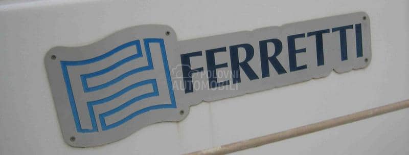 Ferretti Altura 33