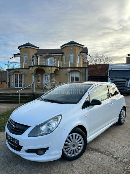 Opel Corsa D 1.4 CH Limit Edition